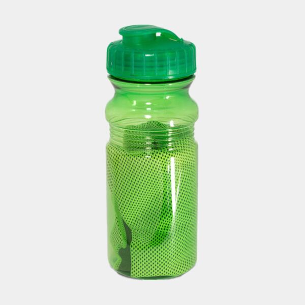 Cooling Towel In Water Bottle Thumbnail